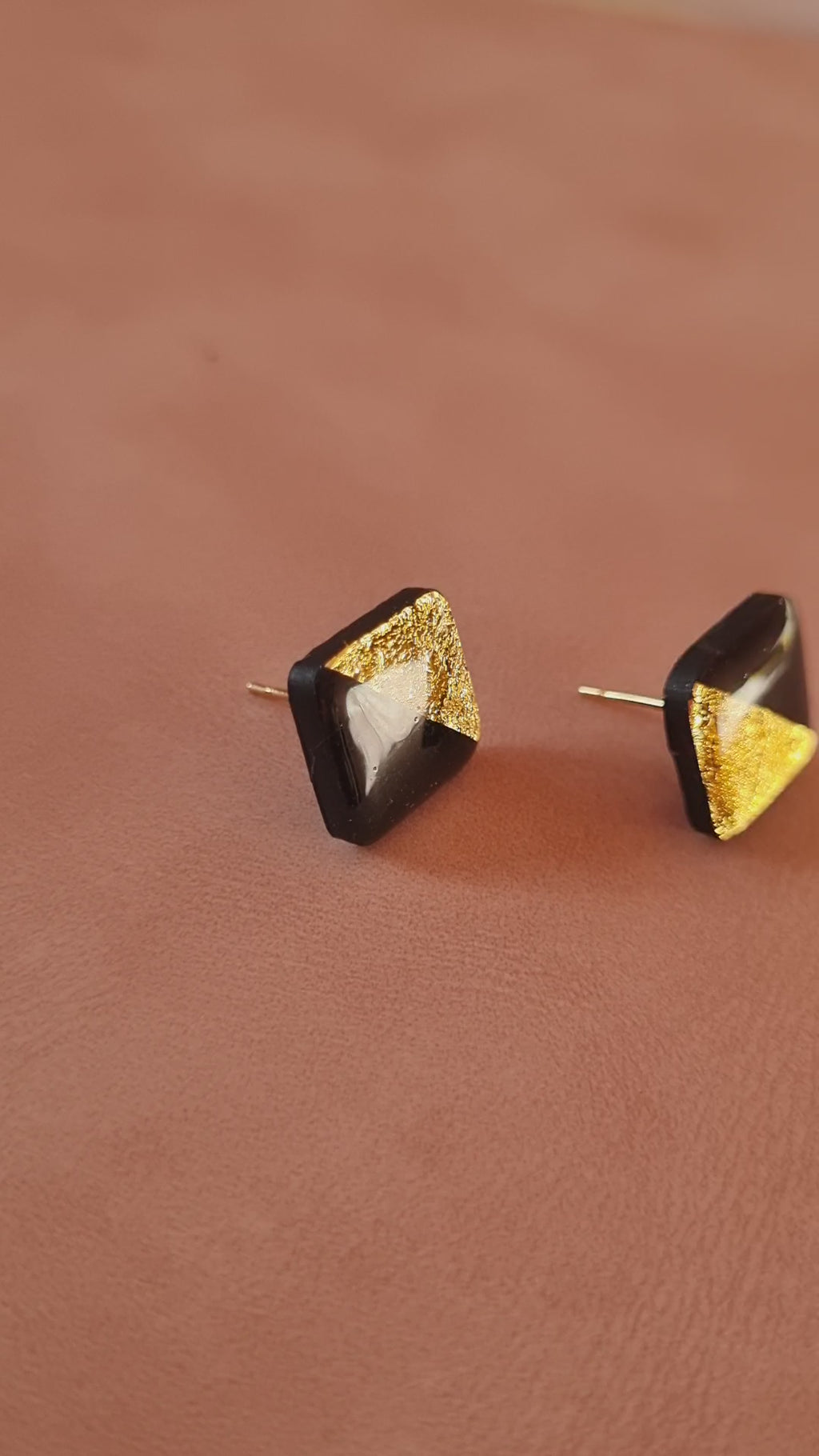 Gold Black Square
